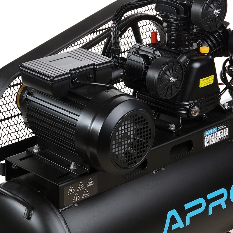 Компрессор APRO OFBD-100 100 л, 3.0кВт, 8 бар, 530л/мин, 2 крана, трёхцилиндровый, ременной + масло 0,8 л